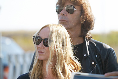 スクール｜GUCCIのフリーダ・ジャンニーニが来日 - 宮城県の被災地を訪れ、子供たちのワークショップを開催