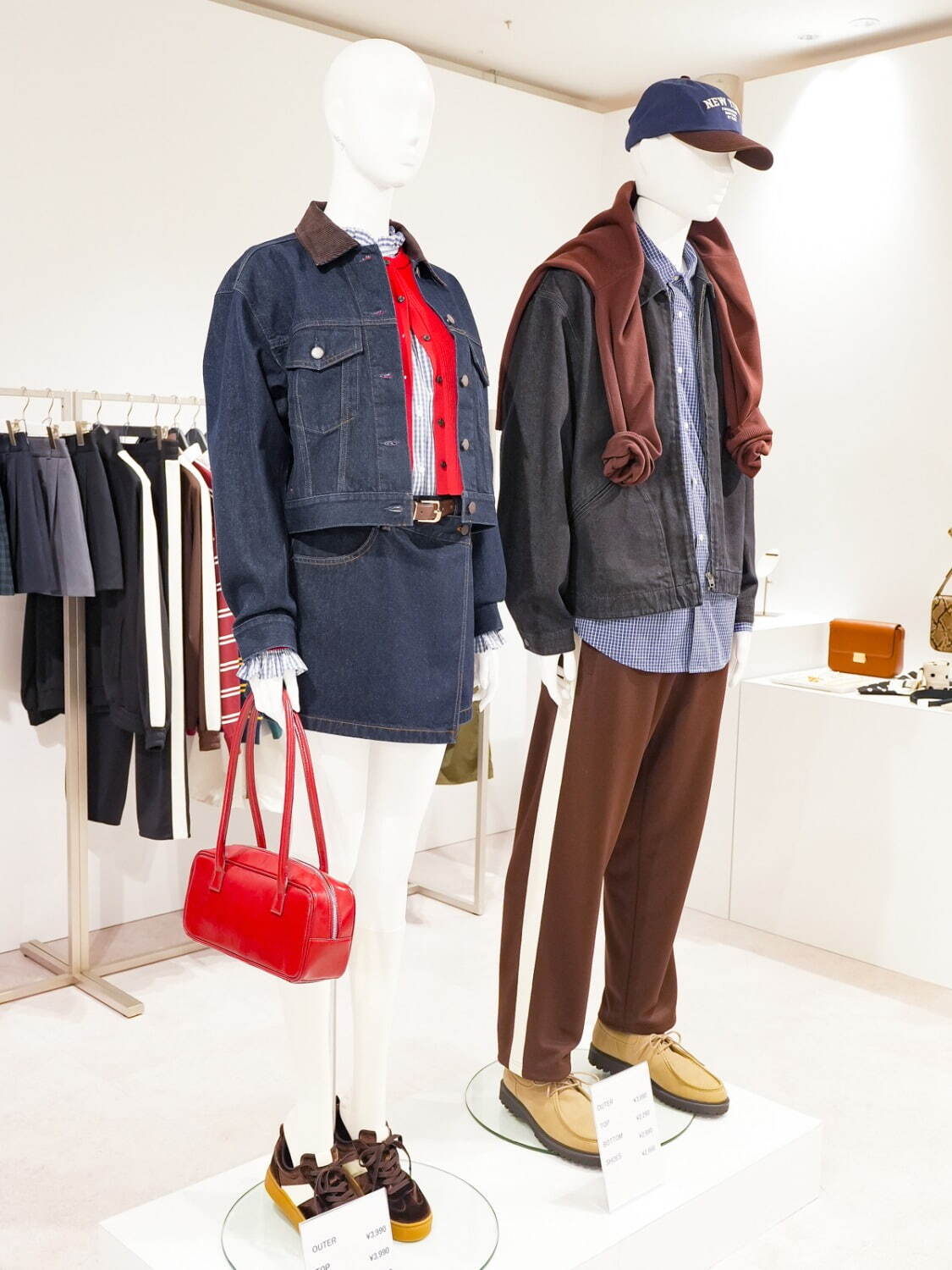 GU25年秋冬の注目メンズアイテム、“人参”シルエットのきれいめパンツ＆インディゴデニムジャケット｜写真7