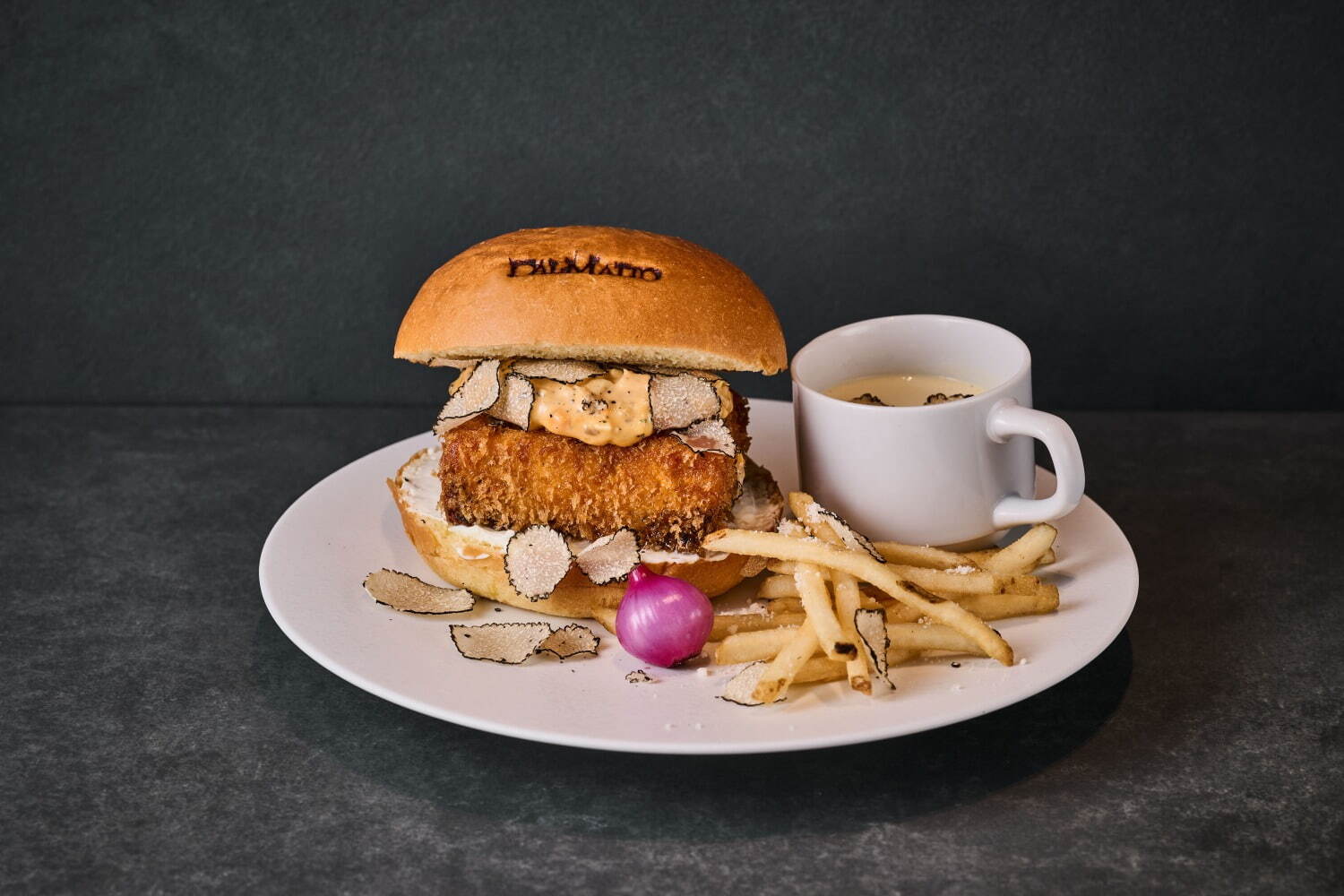 六本木・麻布台・虎ノ門「ヒルズ グルメバーガーグランプリ」34店舗から究極のバーガーが集結｜写真11