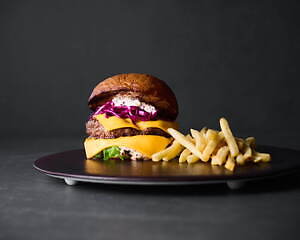 六本木・麻布台・虎ノ門「ヒルズ グルメバーガーグランプリ」34店舗から究極のバーガーが集結｜写真7