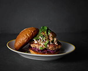 六本木・麻布台・虎ノ門「ヒルズ グルメバーガーグランプリ」34店舗から究極のバーガーが集結｜写真30