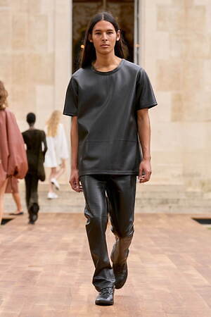 ガブリエラ ハースト(GABRIELA HEARST) 2025年春夏ウィメンズ&メンズコレクション  - 写真22