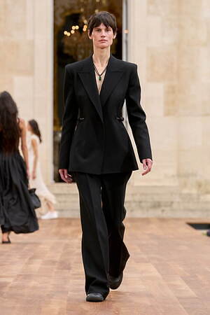 ガブリエラ ハースト(GABRIELA HEARST) 2025年春夏ウィメンズ&メンズコレクション  - 写真44