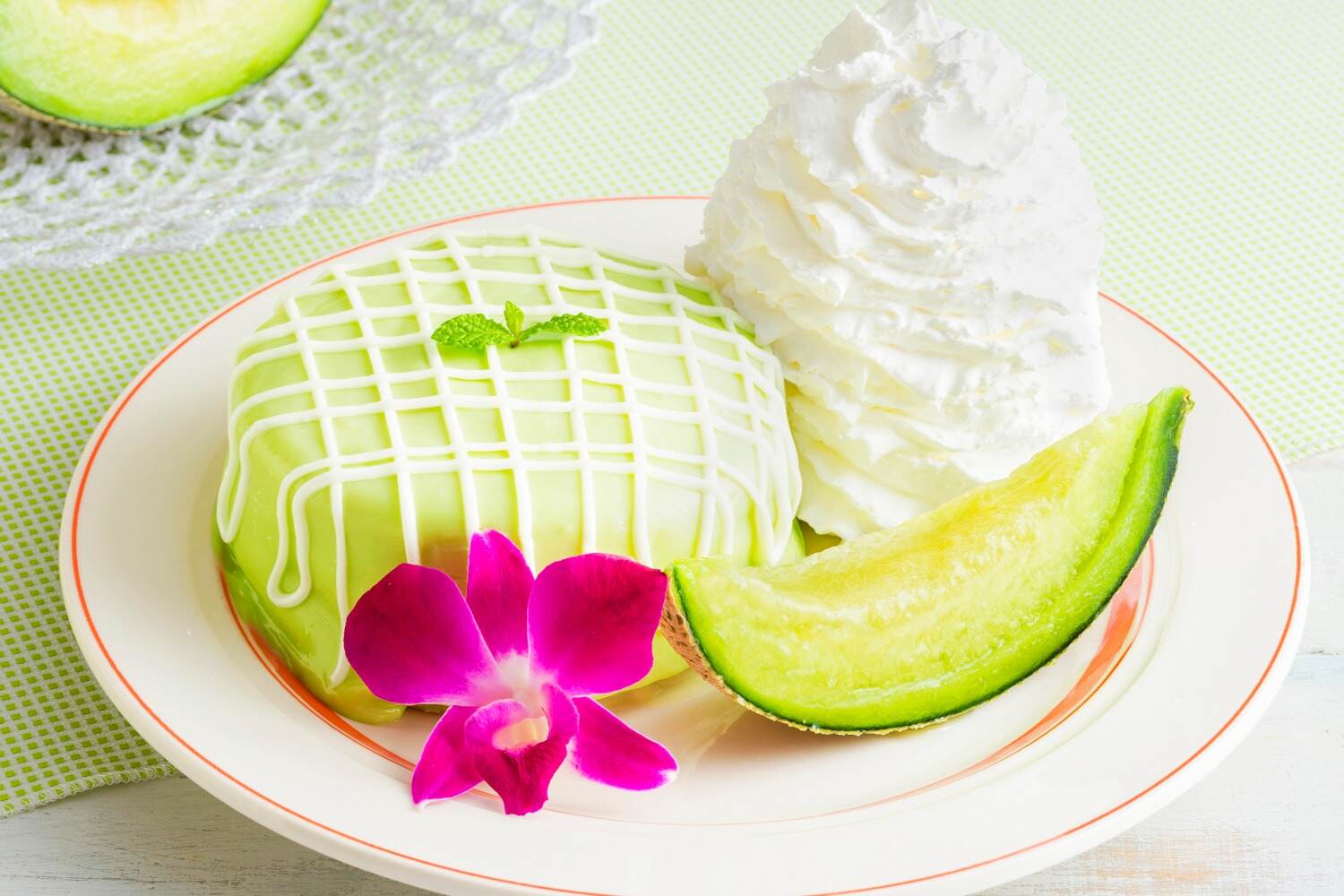 エッグスンシングス「プレミアムメロンパンケーキ」“とろ～り”溢れるメロン果肉×カスタードクリーム