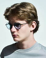 ソフネット×金子眼鏡のカラフルサングラス、“99%UVカット”八角形レンズやボストン型｜写真14