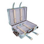 グローブ・トロッター“パステル調”のカモ柄スーツケース＆花型チャーム、ゴルフ・ラ・フルールとコラボ｜写真3