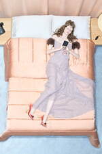 ヴァレンティノ2026年春コレクション - ピンクのベッドで過ごす、夢見心地なひととき｜写真20