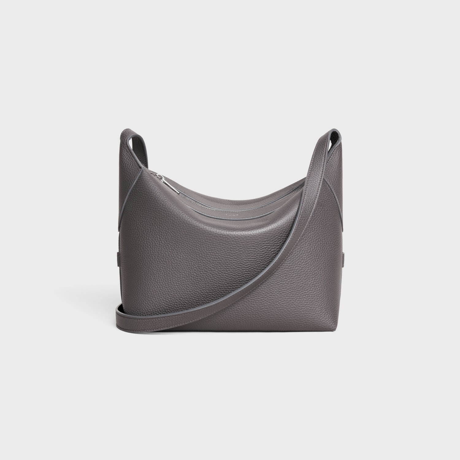 Celine ミディアム トラベルバッグ ボストンバック　2025最新作　新品 ☆CELINE ミディアム ボヤージュ レザー ホールドオール (CELINE