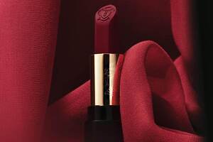 ボビイ ブラウン“ウルトラマット”なリップが25年秋誕生、ふんわり超マットのニュートラルピンクなど