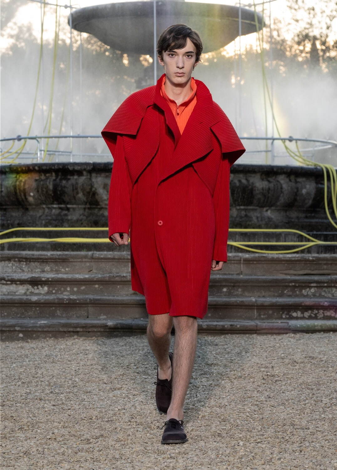 オム プリッセ イッセイ ミヤケ(HOMME PLISSÉ ISSEY MIYAKE) 2026年春夏メンズコレクション  - 写真15