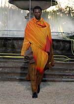 オム プリッセ イッセイ ミヤケ 2026年春夏コレクション、色を採集する旅｜写真30