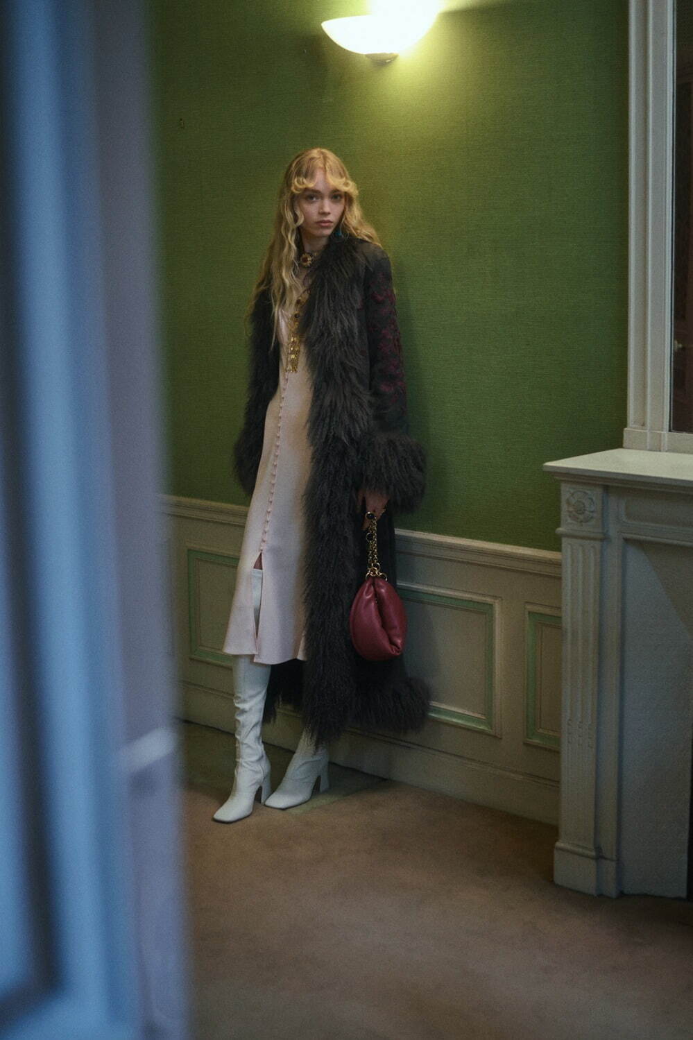 クロエ 2025年秋｜female ファーコート