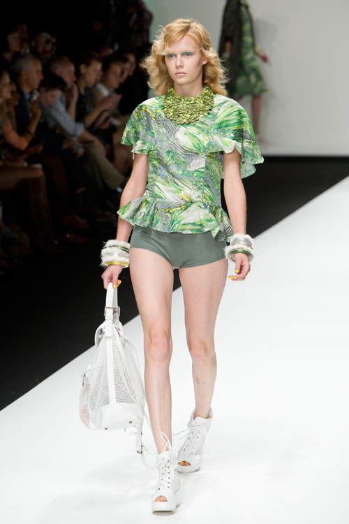 ベティ ジャクソン 2011年春夏<span>コレクション</span> - 写真5