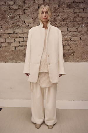 ローレン マヌーギアン(LAUREN MANOOGIAN) 2026年リゾートウィメンズ&メンズコレクション  - 写真2