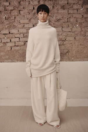 ローレン マヌーギアン(LAUREN MANOOGIAN) 2026年リゾートウィメンズ&メンズコレクション  - 写真9