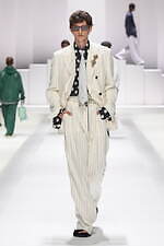 ドルチェ＆ガッバーナ 2026年春夏メンズコレクション - 部屋から外へ、エレガントに着るパジャマ｜写真19