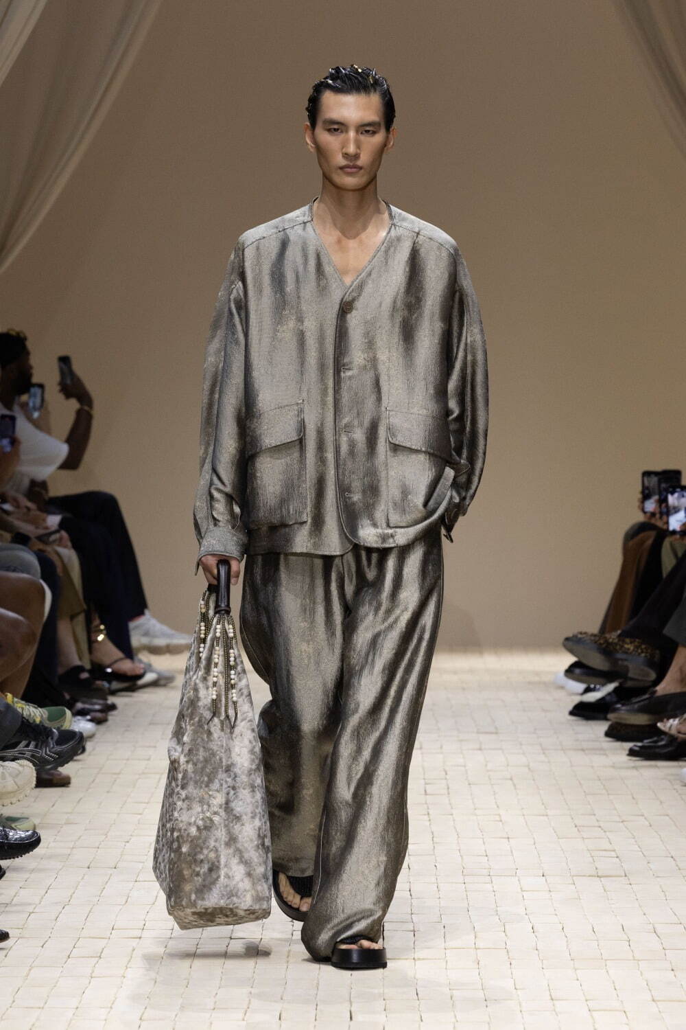 エンポリオ アルマーニ(EMPORIO ARMANI) 2026年春夏メンズコレクション  - 写真51