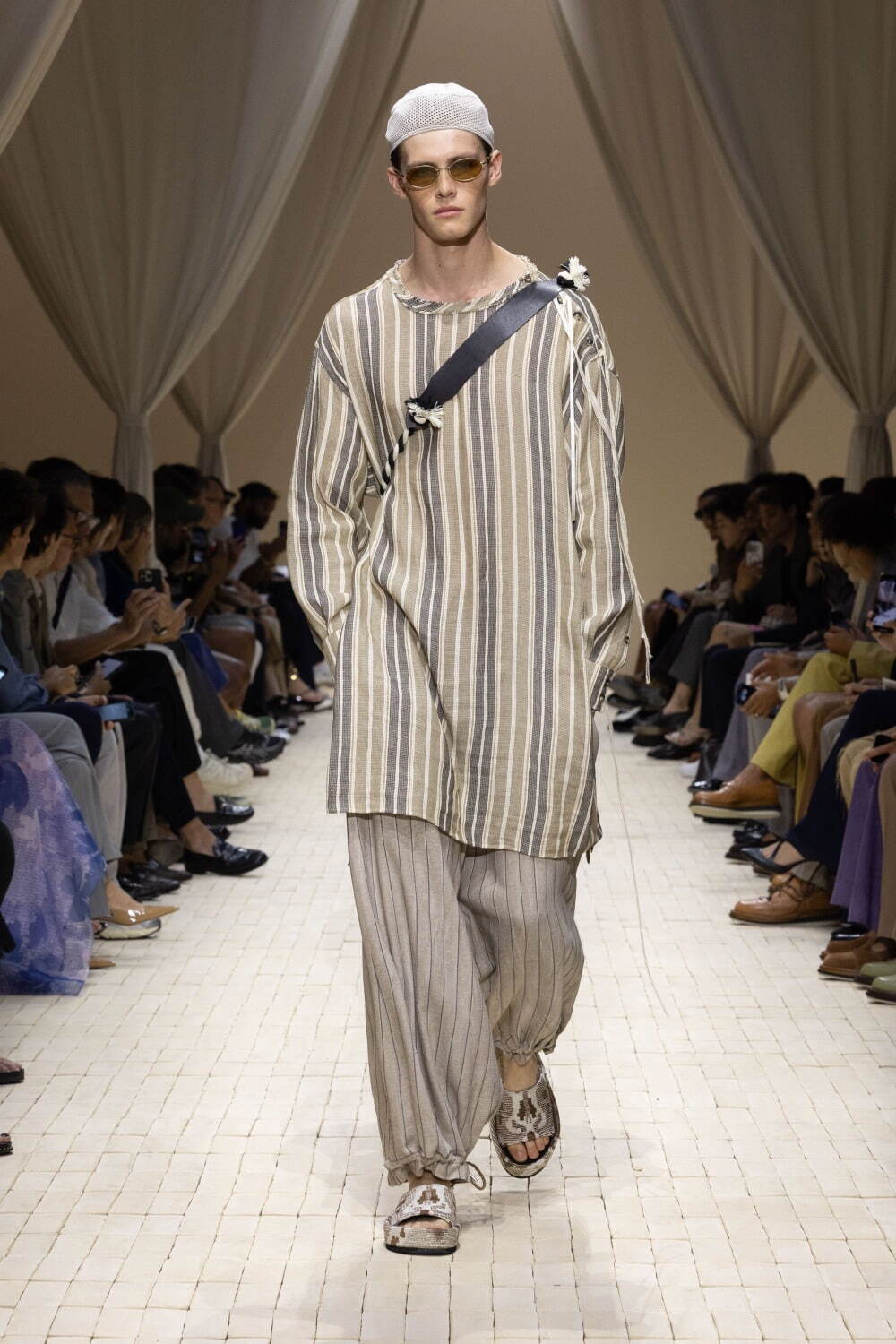 エンポリオ アルマーニ(EMPORIO ARMANI) 2026年春夏メンズコレクション  - 写真56