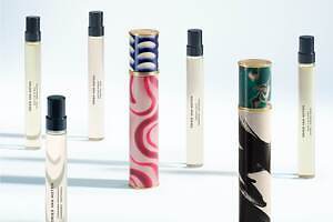 ドリス ヴァン ノッテン、“まるで芸術品”バイカラーケース＆ミニ香水のフレグランスキット