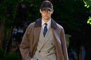 ダンヒル 2026年春夏メンズコレクション - クラシックで反抗的、英国の二面性にフォーカス