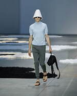プラダ 2026年春夏メンズコレクション、様々な男性像のイメージ｜写真8