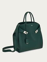 フェラガモ(Ferragamo) ハグ｜写真3