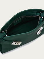 フェラガモ(Ferragamo) ハグ｜写真8