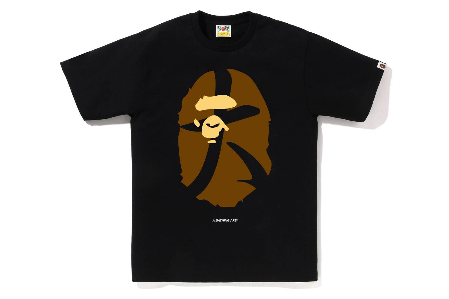 エイプヘッド オオサカ TEE(メンズ) 10,780円、(キッズ) 7,480円
