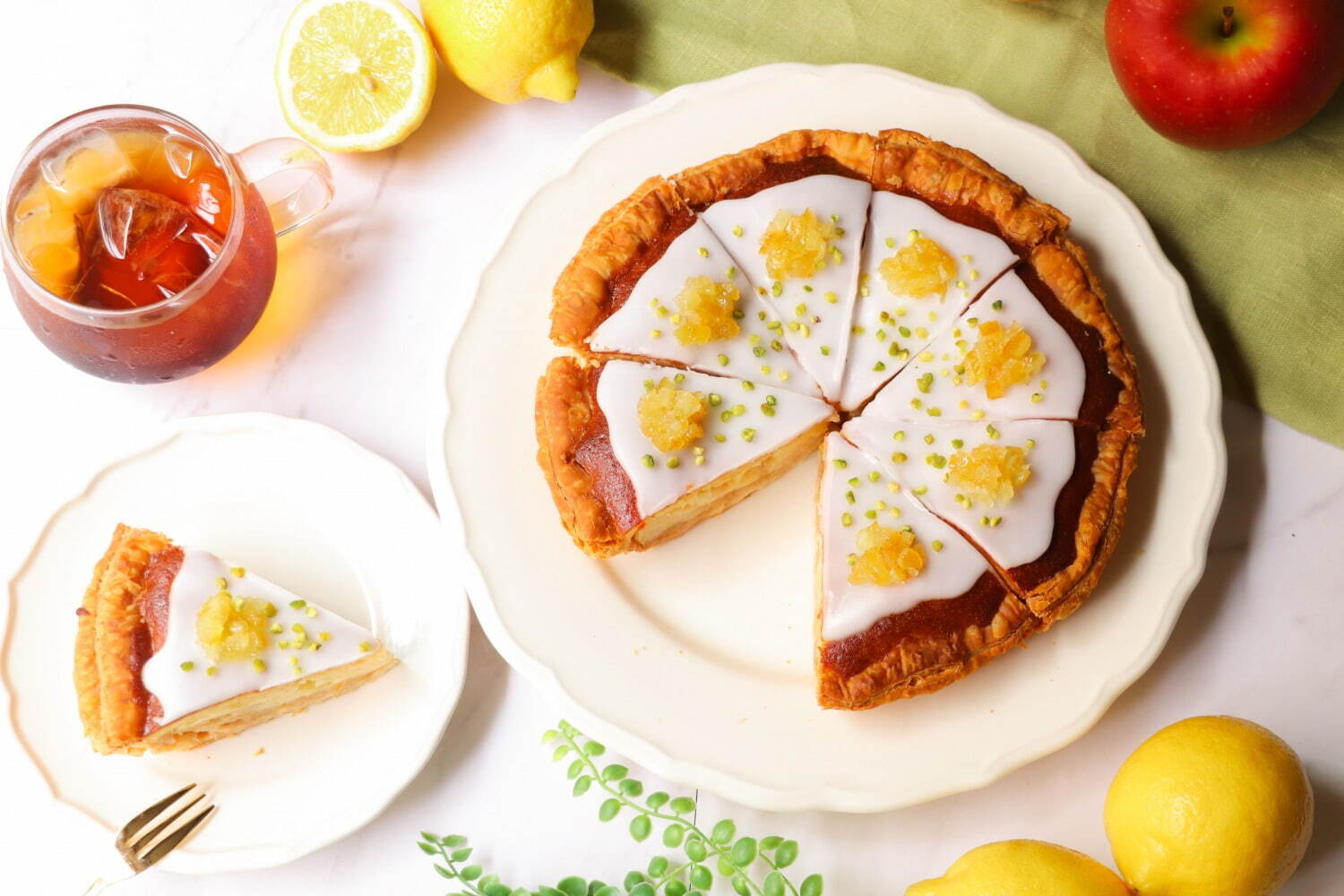 グラニースミス アップルパイ アンド コーヒー(GRANNY SMITH APPLE PIE & COFFEE) レモンケーキ アップルパイ｜写真1
