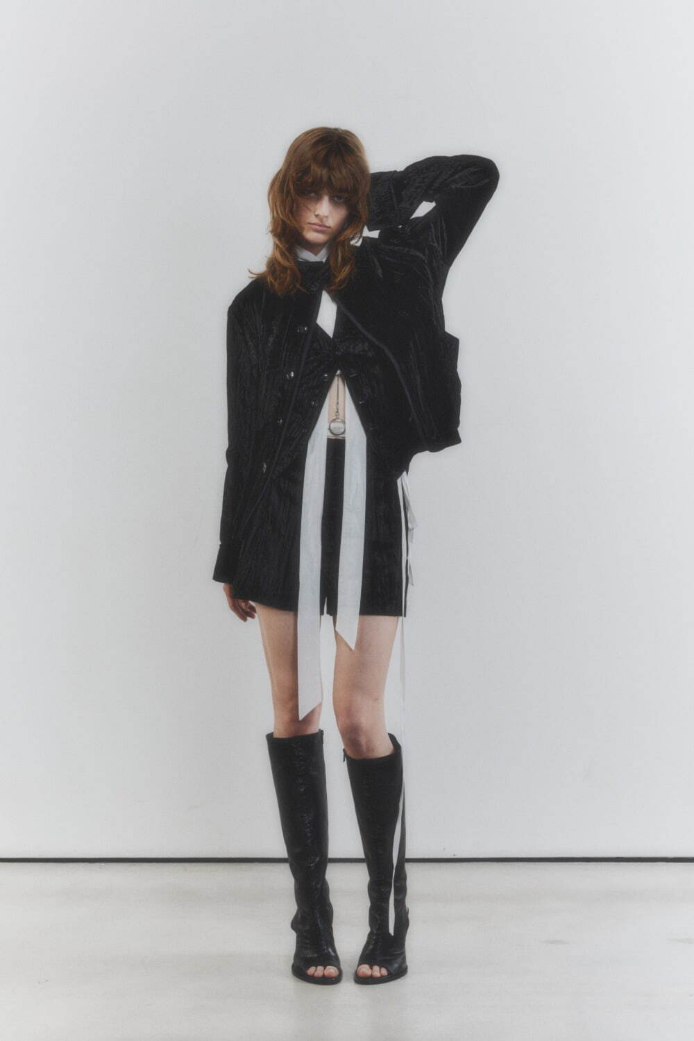 写真40/45｜アン ドゥムルメステール(ANN DEMEULEMEESTER) 2026