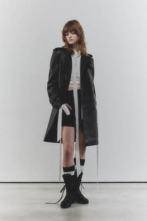 アン ドゥムルメステール(ANN DEMEULEMEESTER) 2026年リゾートウィメンズ&メンズコレクション  - 写真1