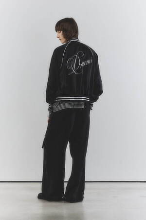 アン ドゥムルメステール(ANN DEMEULEMEESTER) 2026年リゾートウィメンズ&メンズコレクション  - 写真10