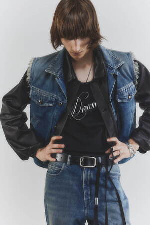 アン ドゥムルメステール(ANN DEMEULEMEESTER) 2026年リゾートウィメンズ&メンズコレクション  - 写真77