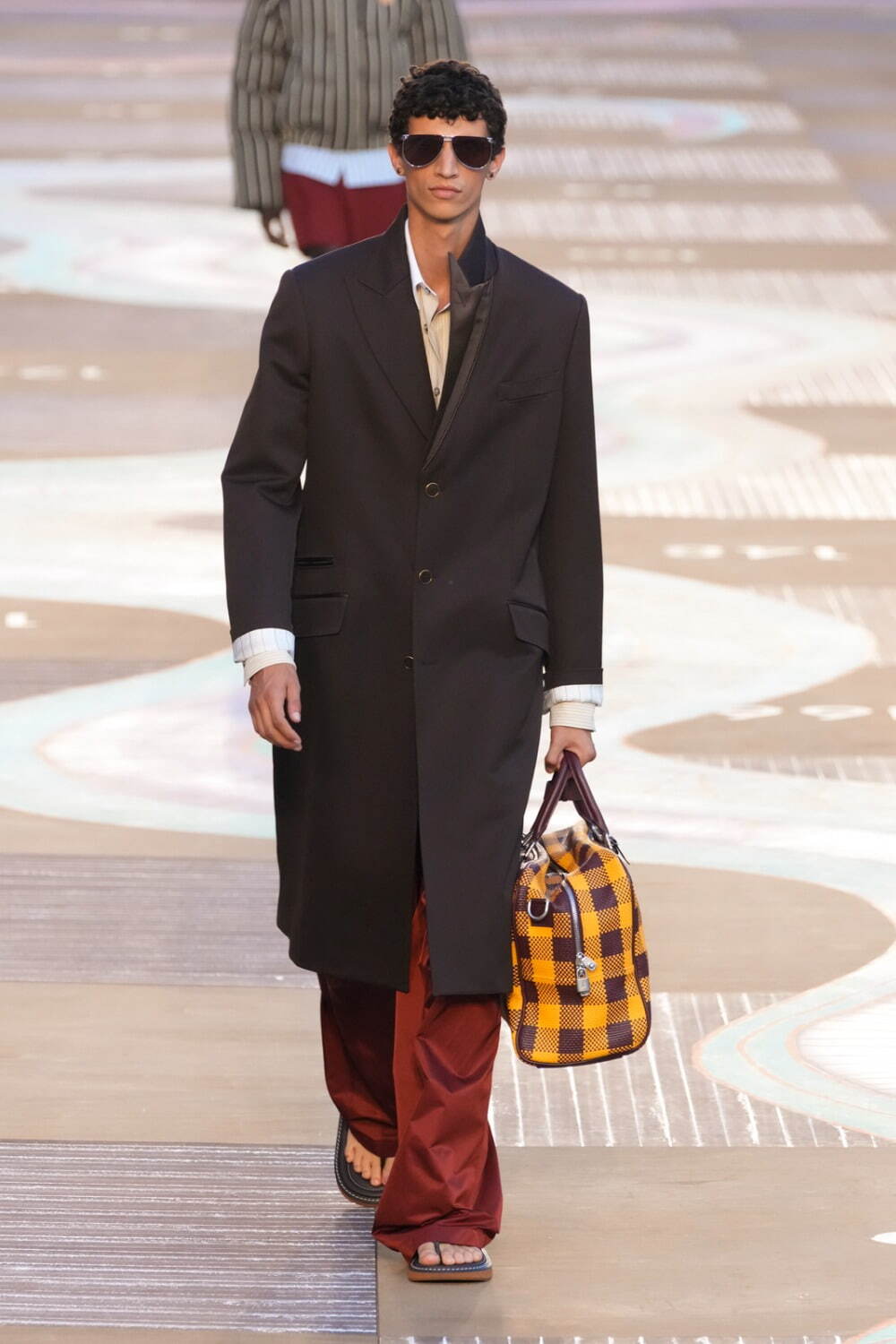 ルイ・ヴィトン(LOUIS VUITTON) 2026年春夏メンズコレクション  - 写真33