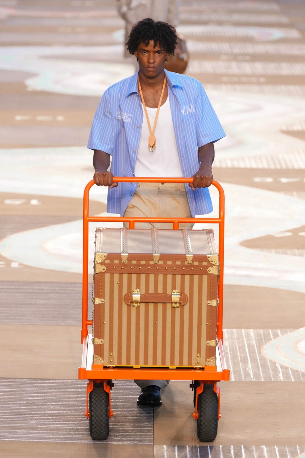 ルイ・ヴィトン(LOUIS VUITTON) 2026年春夏メンズコレクション  - 写真100