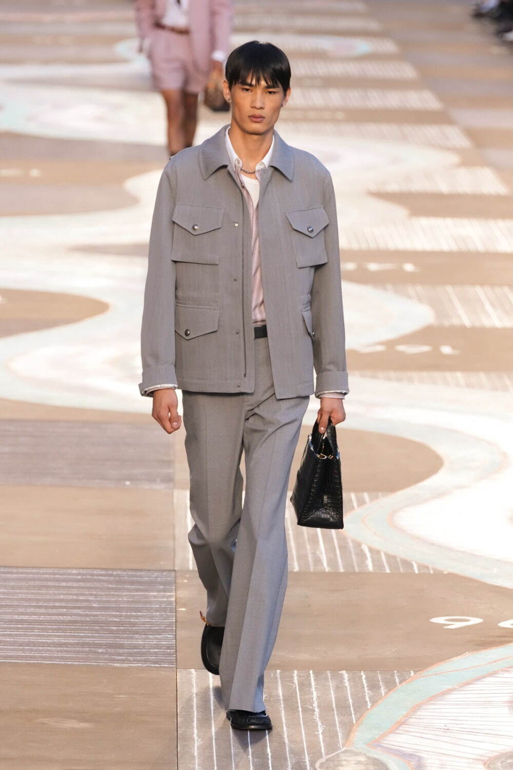 ルイ・ヴィトン(LOUIS VUITTON) 2026年春夏メンズコレクション  - 写真107
