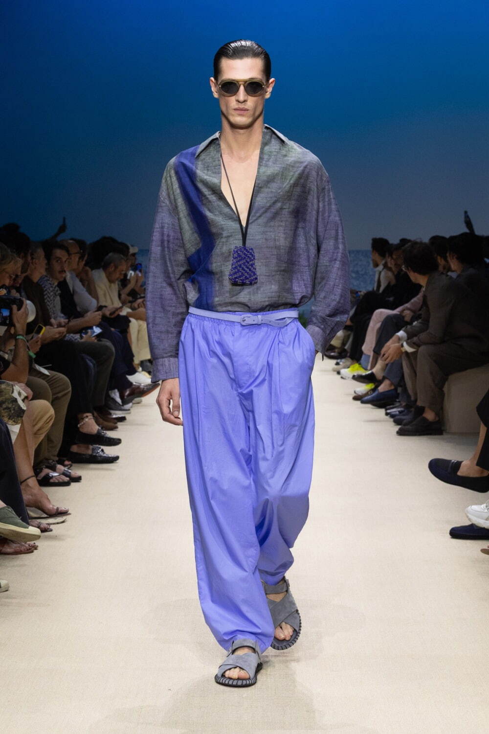 【数々のアワードを受賞】 写真102/115｜ジョルジオ 2026年春 Armani) アルマーニ(Giorgio ジャケット・アウター