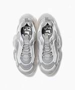 グラウンズ26年春夏、“SF映画のマシン着想”スニーカー＆イルカのような流動アッパーシューズ｜写真5