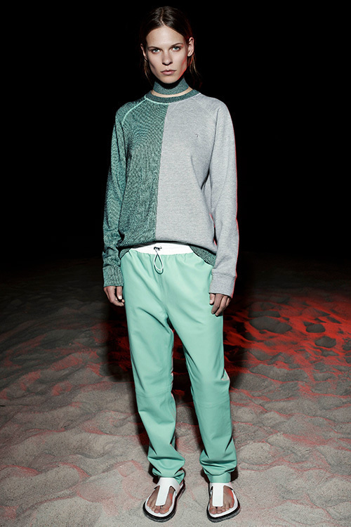 T by アレキサンダーワン 2015年リゾート<span>コレクション</span> - 写真21