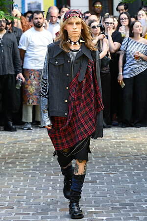 キディル(KIDILL) 2026年春夏ウィメンズ&メンズコレクション  - 写真18