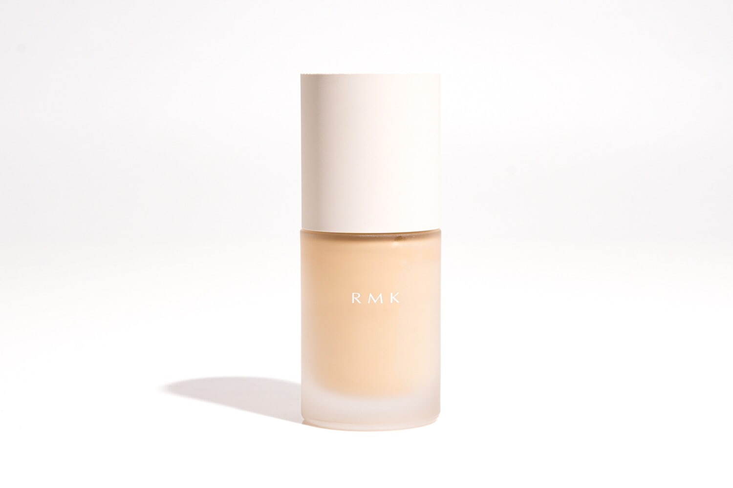 RMK リクイドファンデーション フローレスカバレッジ プラス 102 30mL 6,600円 SPF22 PA++
