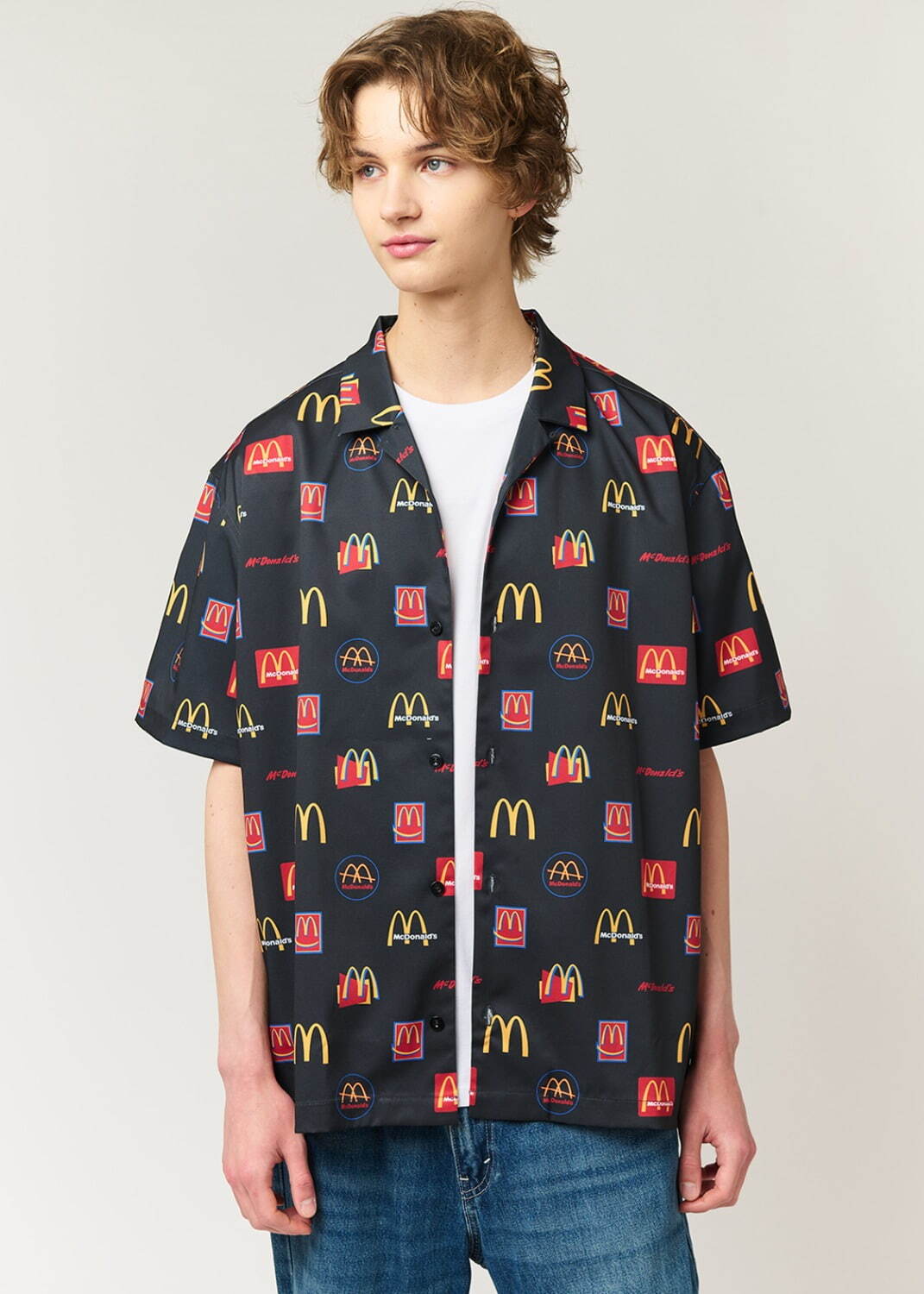 マクドナルド グラニフ シャツ 総柄 ハンバーガー マクドナルド グラニフ シャツ 総柄 ハンバーガー - メルカリ