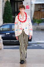 ウォルター ヴァン ベイレンドンク 2026年春夏コレクション、星のような目で希望を見つめる｜写真39