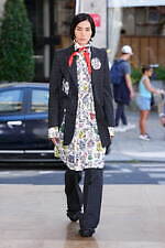 ウォルター ヴァン ベイレンドンク 2026年春夏コレクション、星のような目で希望を見つめる｜写真59