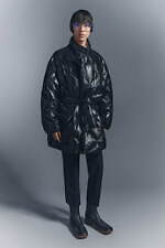 アクネ ストゥディオズ 2026年春夏メンズコレクション - 直感的に着る自由な装い｜写真25