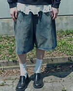 アンセルム“ダメージ加工”のペインターデニムショーツ、1LDK限定で｜写真8