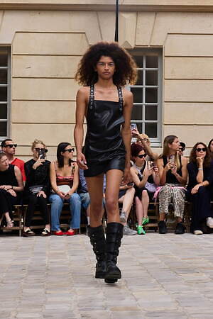 ジャンヌ フリオ(Jeanne Friot) 2026年春夏ウィメンズ&メンズコレクション  - 写真19