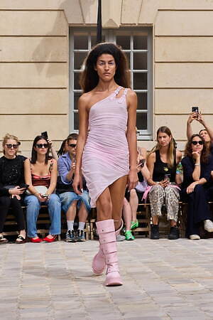 ジャンヌ フリオ(Jeanne Friot) 2026年春夏ウィメンズ&メンズコレクション  - 写真21