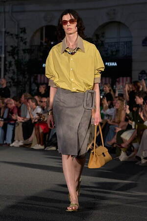 アミ パリス(Ami Paris) 2026年春夏ウィメンズ&メンズコレクション  - 写真25