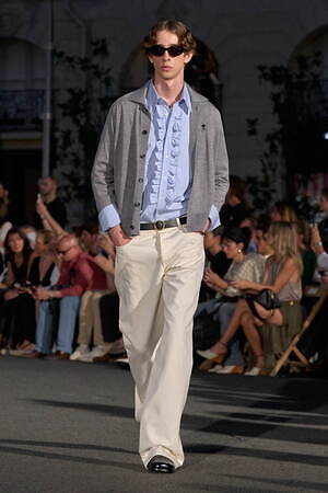 アミ パリス(Ami Paris) 2026年春夏ウィメンズ&メンズコレクション  - 写真38